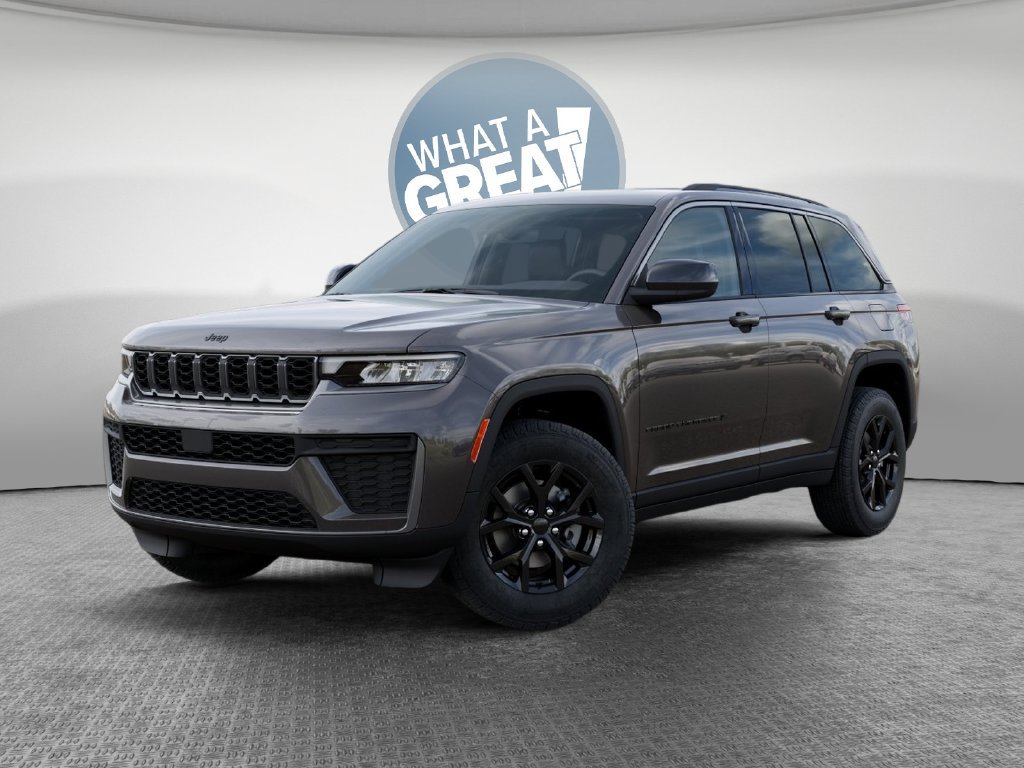 New 2026 Jeep Grand Cherokee Altitude AWD/4WD image 2