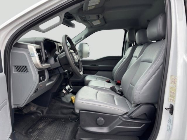 Used 2024 Ford F350 XL w/ Snow Plow Prep Package AWD/4WD image 4