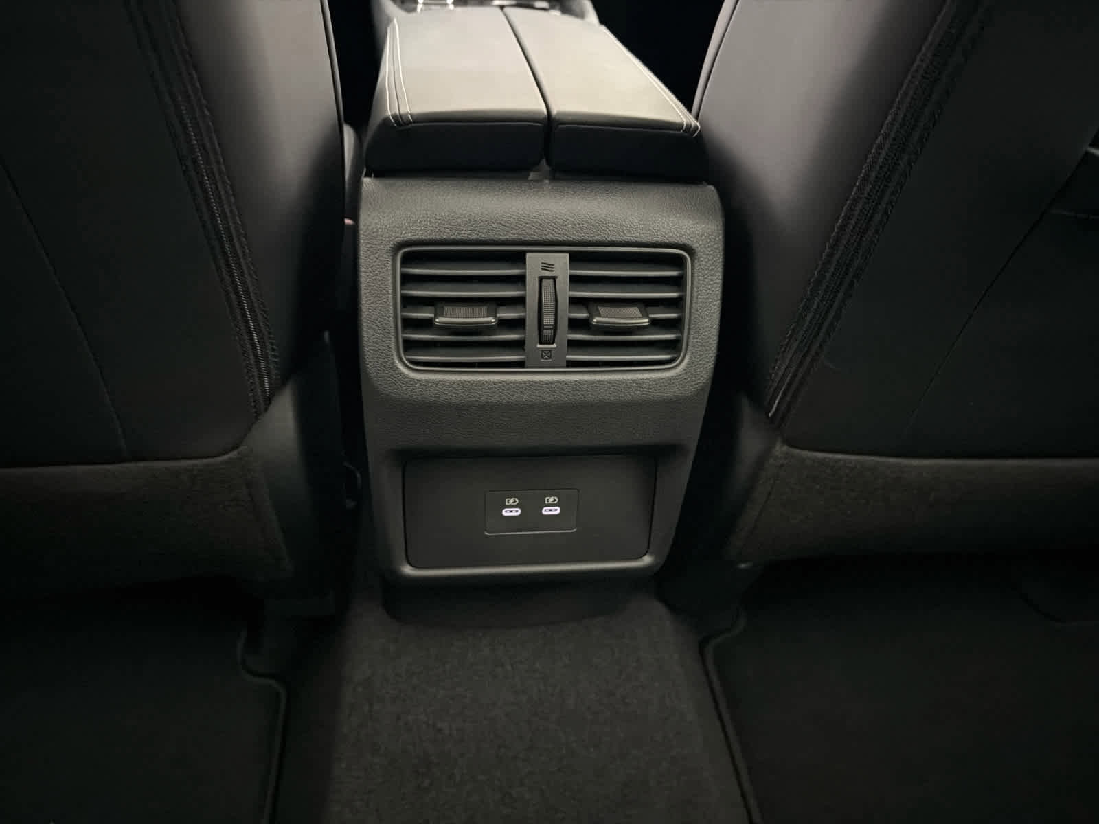 New 2026 Nissan Rogue Dark Armor image 21