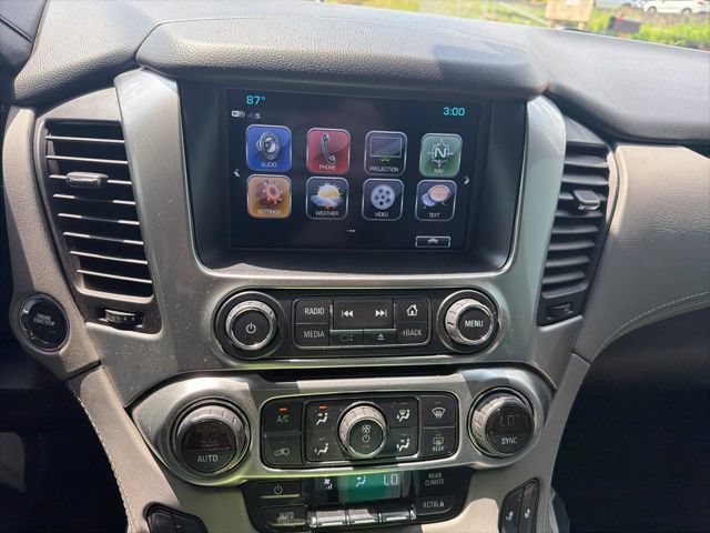 Used 2019 Chevrolet Suburban LT RWD image 14