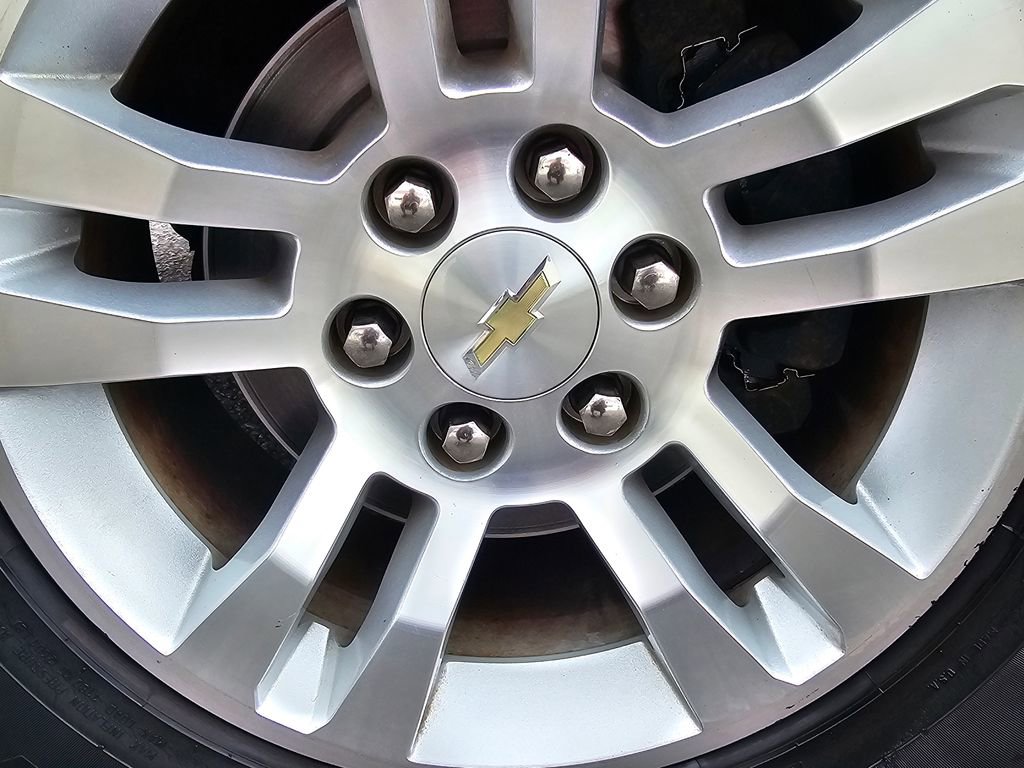 Used 2017 Chevrolet Silverado 1500 LT w/ All Star Edition image 23