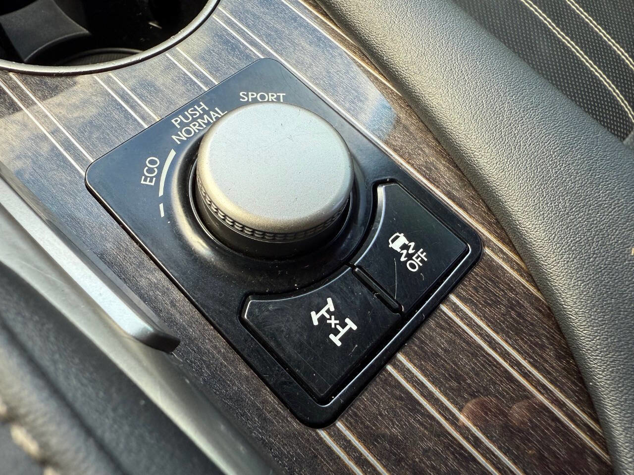 Used 2018 Lexus RX 350L Luxury w/ Accessory Package image 46