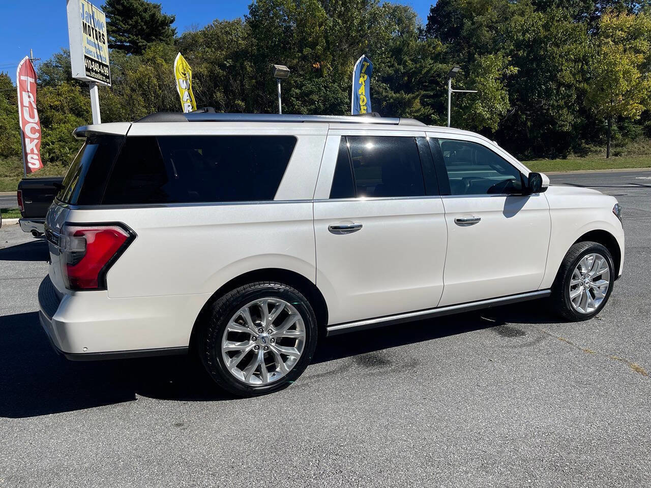 Used 2018 Ford Expedition Max Limited w/ Equipment Group 302A image 9
