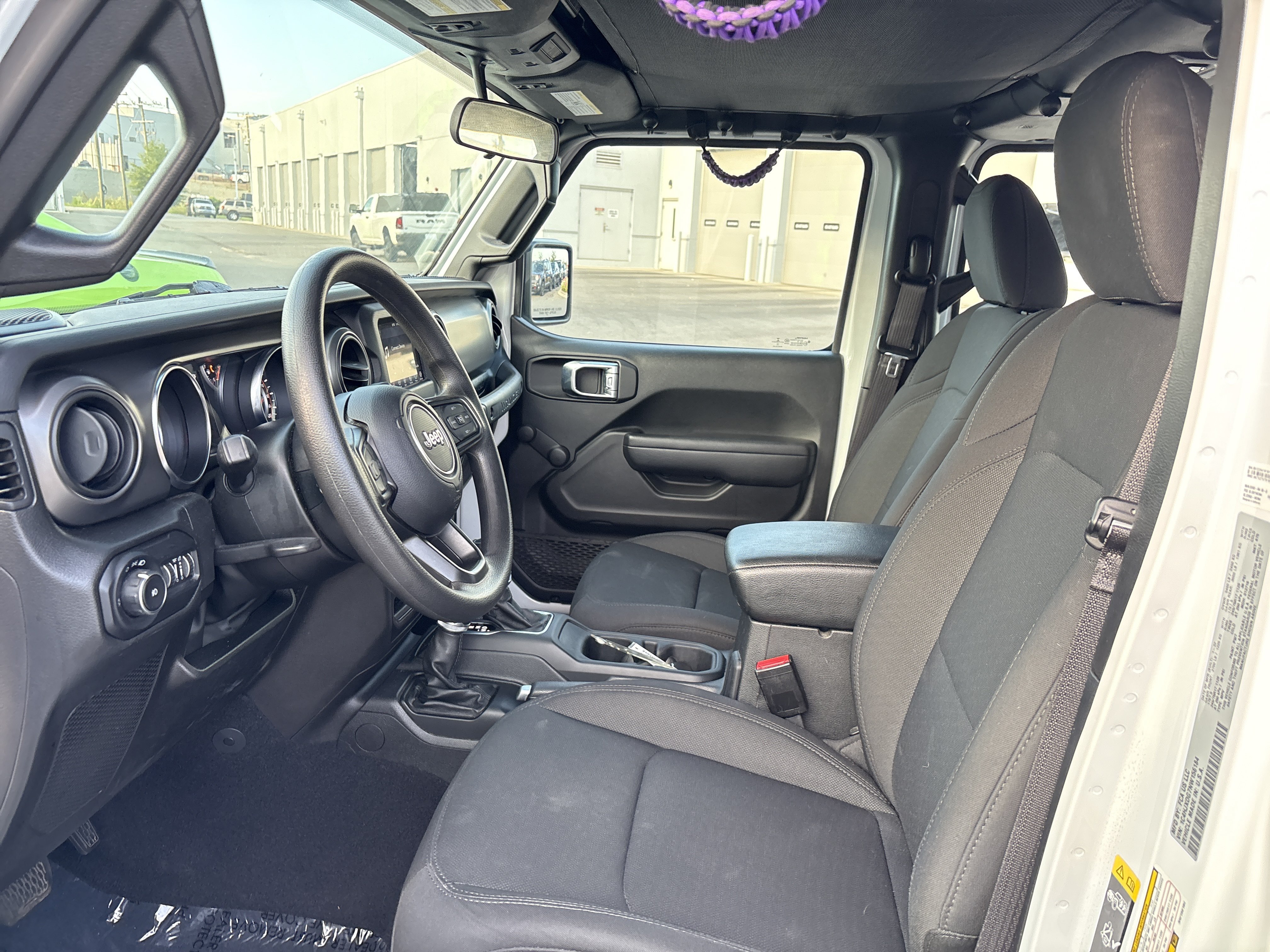 Used 2022 Jeep Wrangler Unlimited Sport AWD/4WD image 18