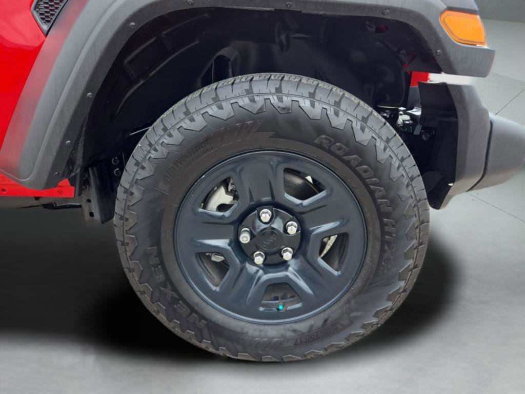 Certified 2025 Jeep Wrangler Sport image 35