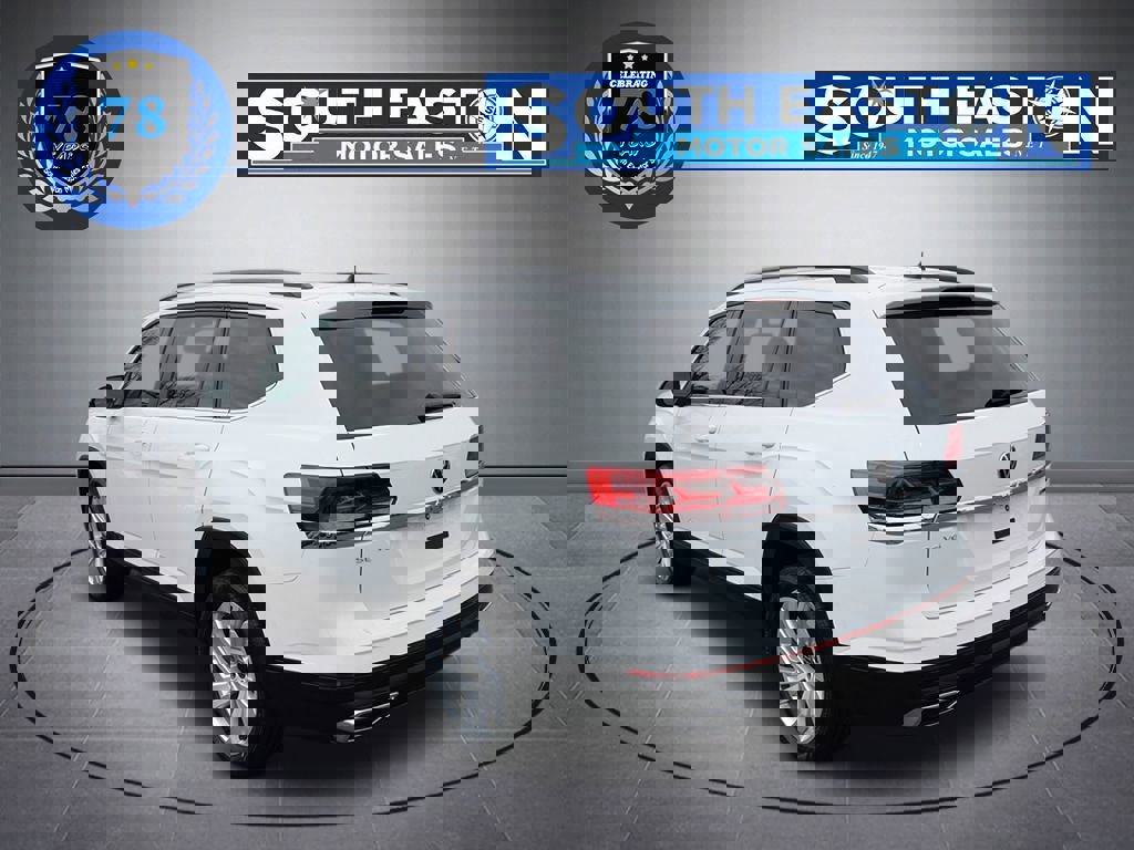 Used 2021 Volkswagen Atlas SE w/ Panoramic Sunroof Package image 5