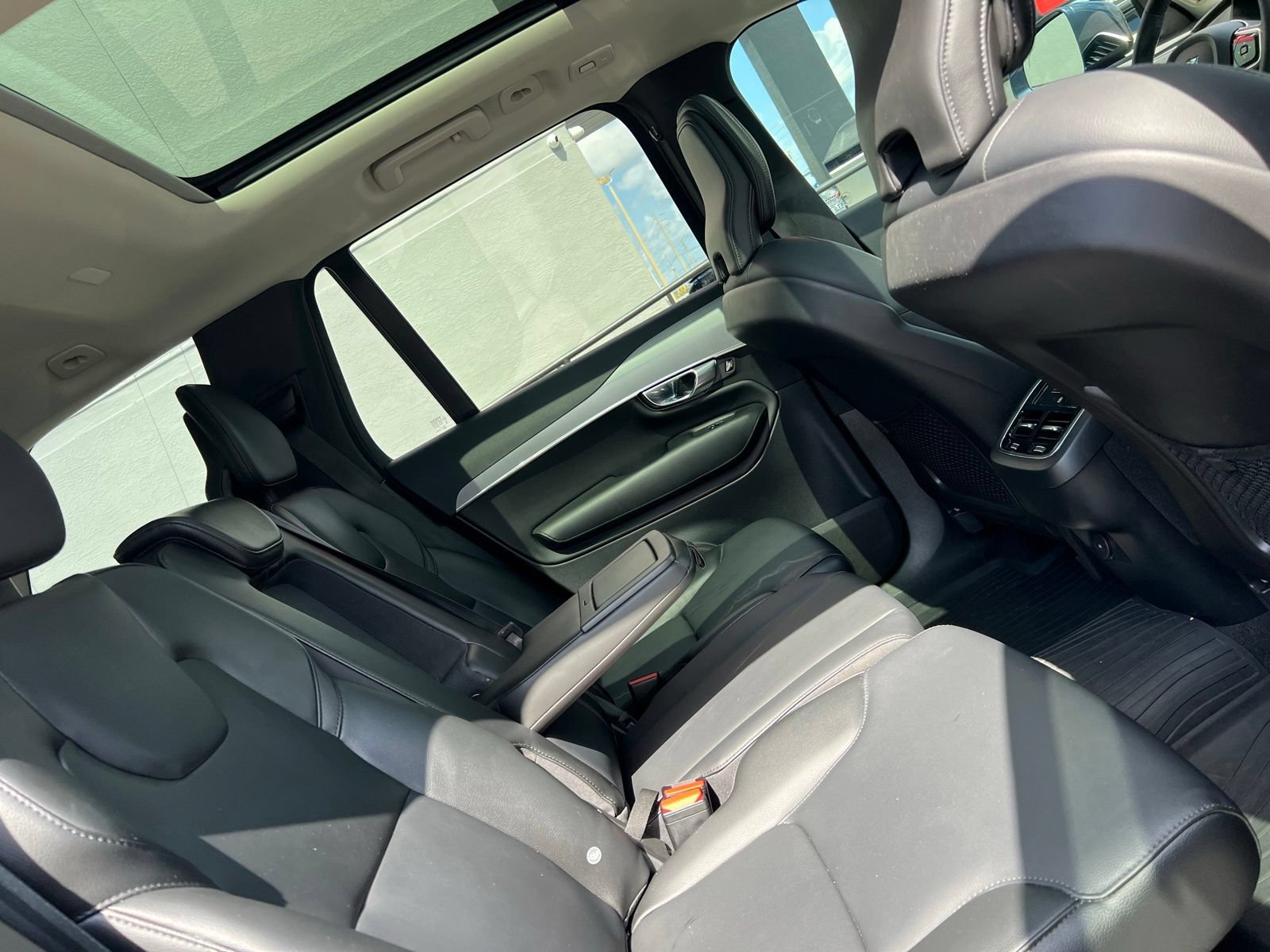 Used 2023 Volvo XC90 B5 Core AWD/4WD image 53