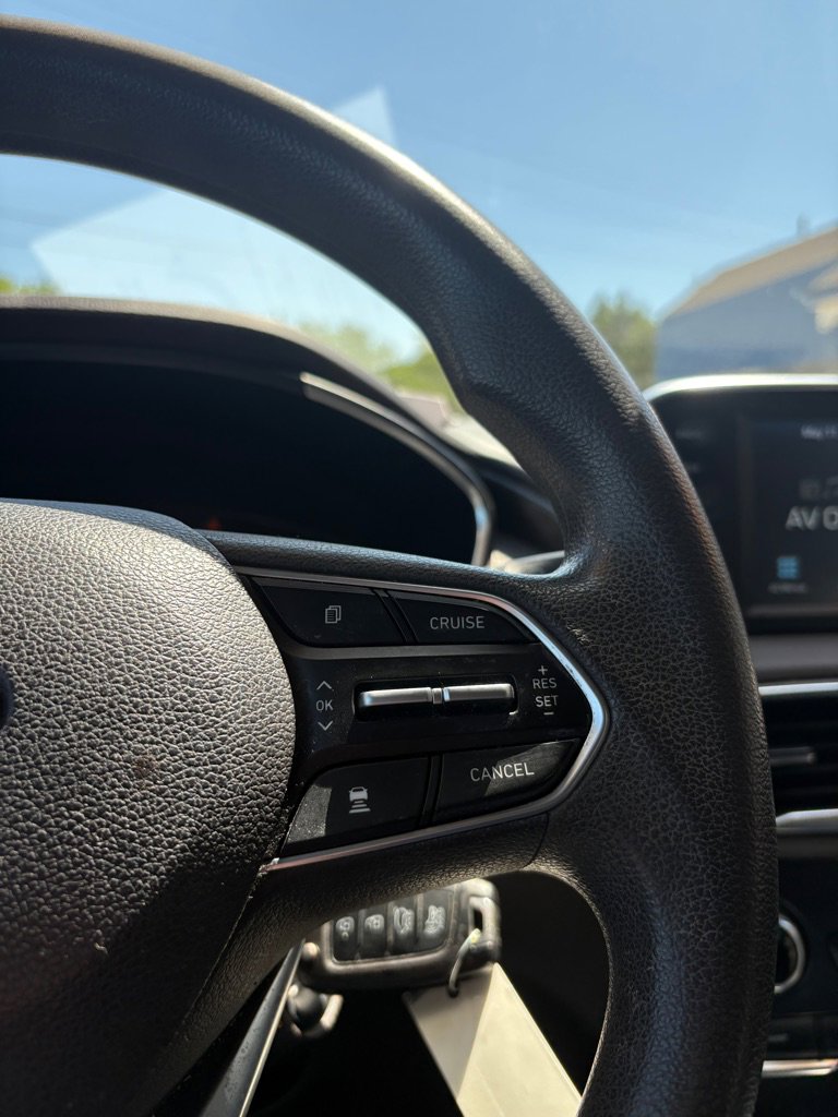 Used 2019 Hyundai Santa Fe SE AWD/4WD image 17
