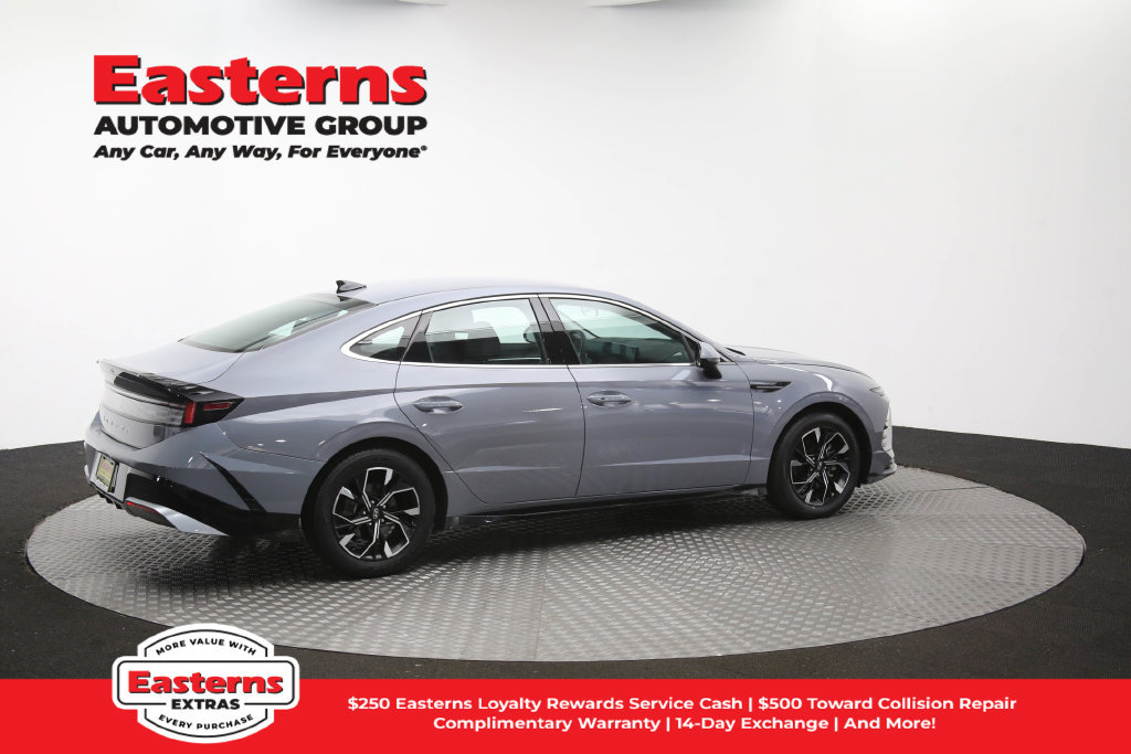 Used 2024 Hyundai Sonata SEL FWD image 47