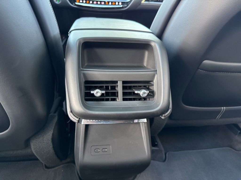 Used 2024 Cadillac Lyriq Sport AWD/4WD image 55
