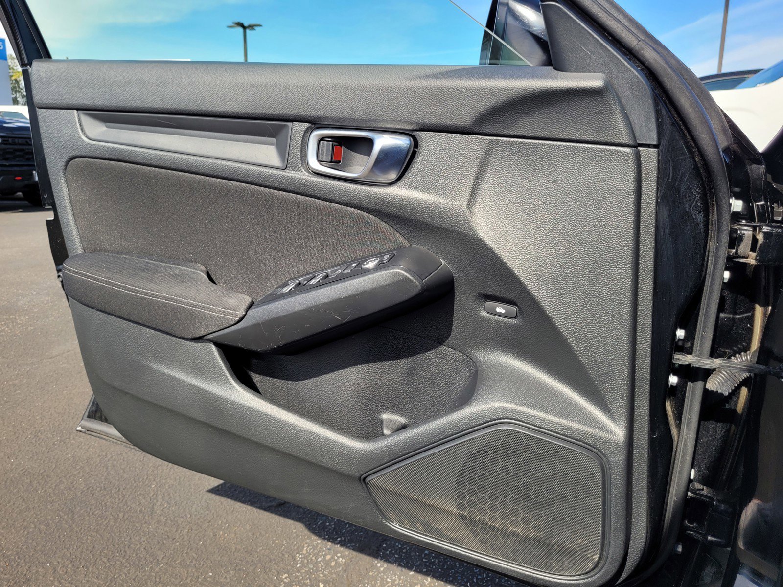 Used 2025 Honda Civic Sport image 25