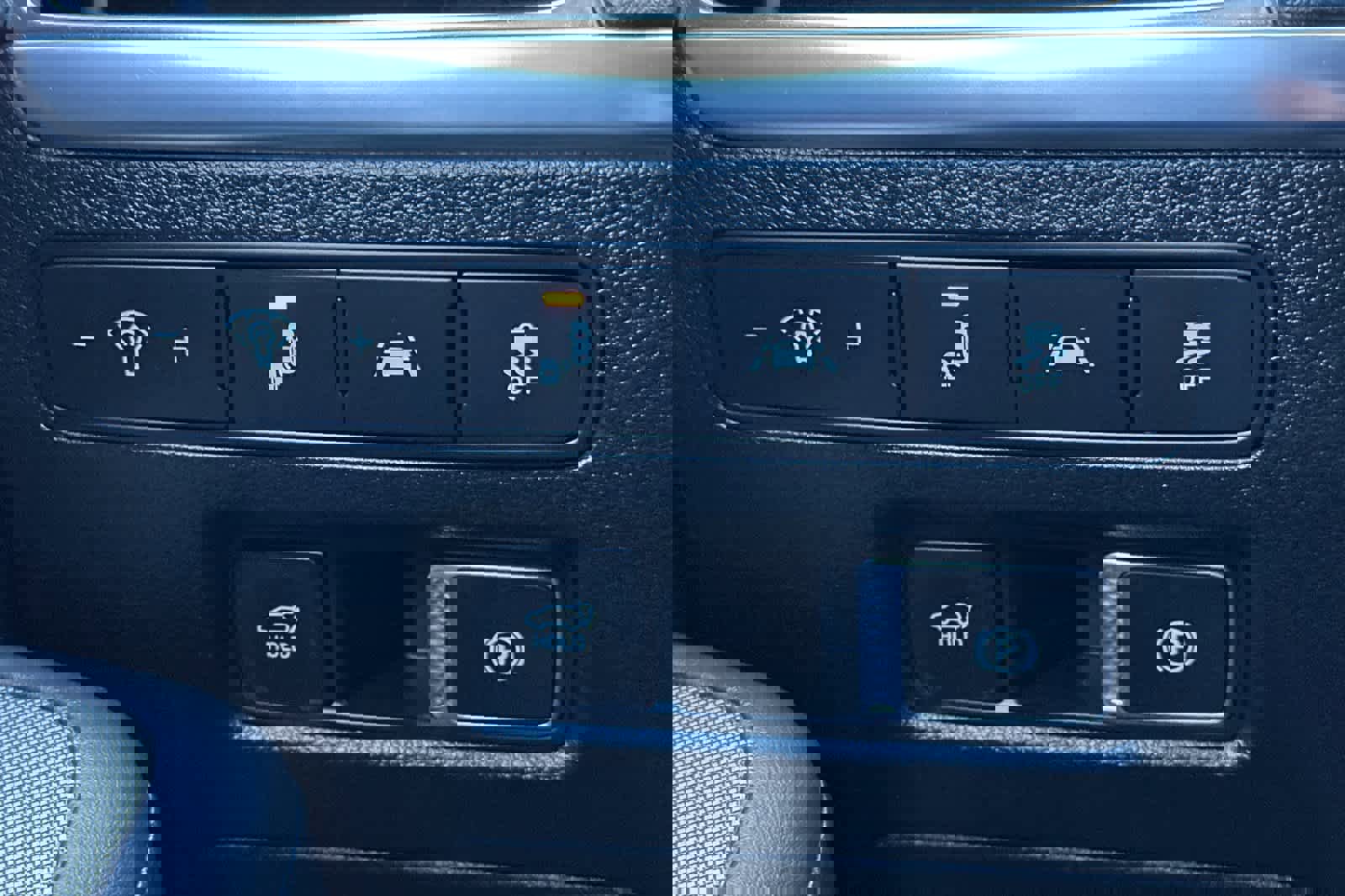 Used 2022 Hyundai Palisade Limited w/ Cargo Package image 32