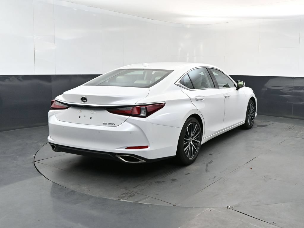 Used 2024 Lexus ES 350 w/ Premium Package FWD image 5