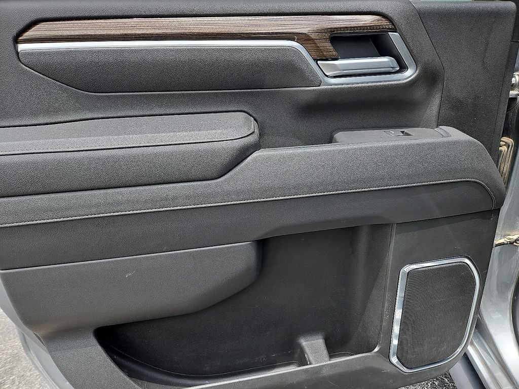 Used 2025 Chevrolet Silverado 2500 LT w/ Texas Edition AWD/4WD image 17