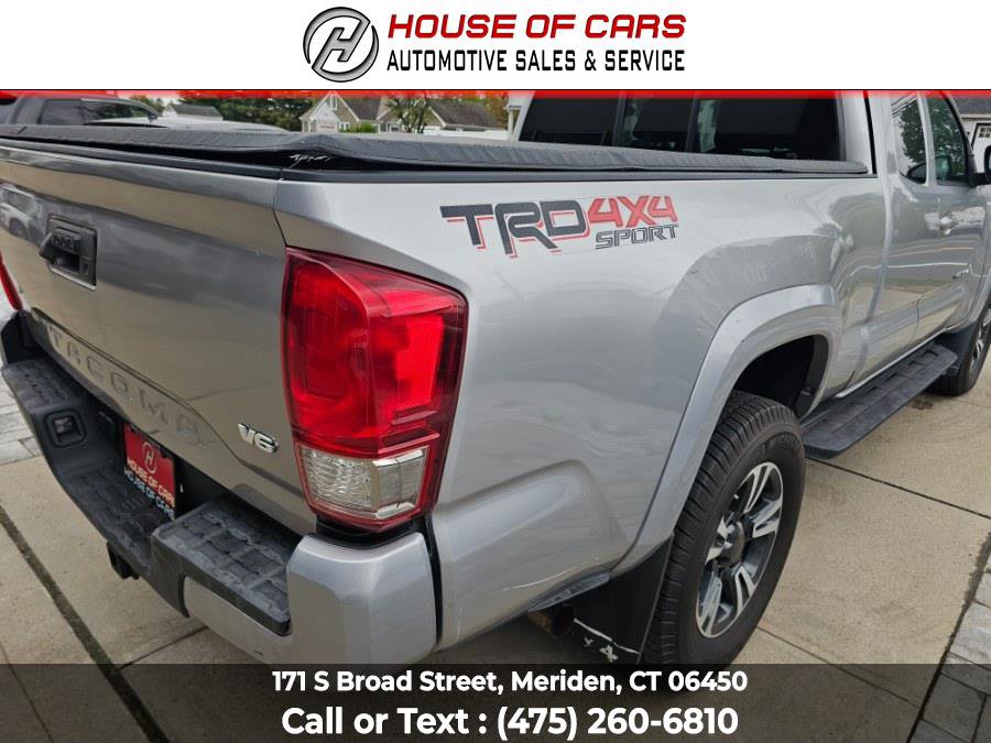 Used 2017 Toyota Tacoma TRD Sport image 14