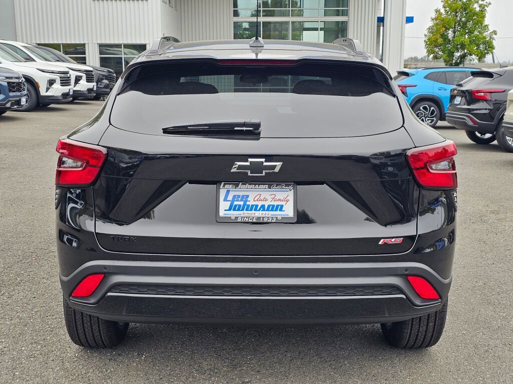 New 2026 Chevrolet Trax RS w/ Driver Confidence Package FWD image 6