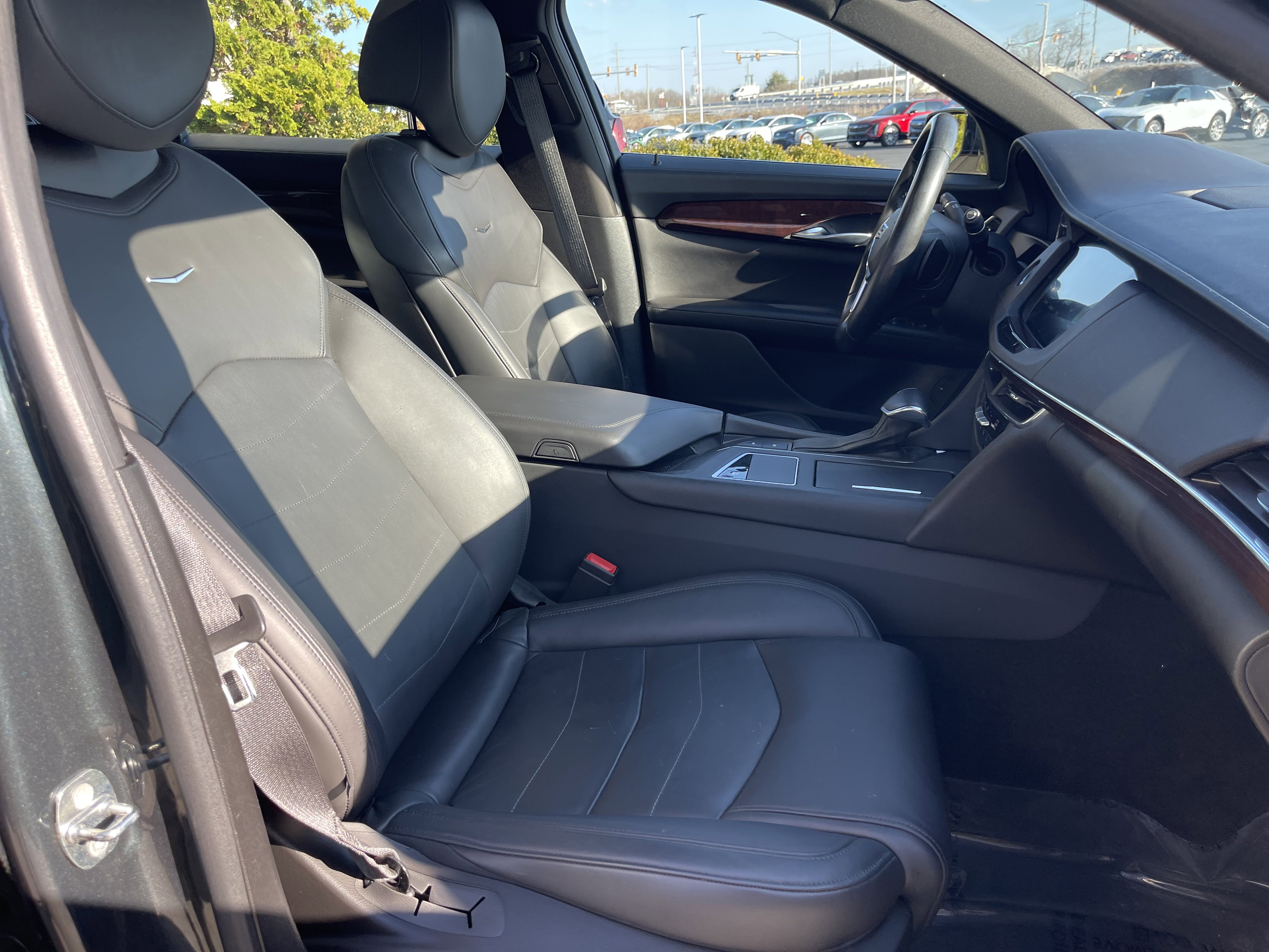 Used 2018 Cadillac CT6 AWD image 23