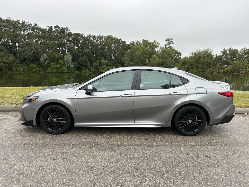 Certified 2025 Toyota Camry SE image 2