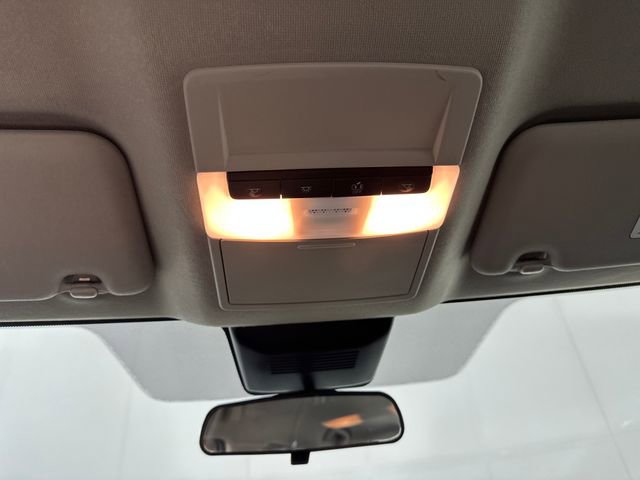Used 2023 Nissan Sentra SR w/ Trunk Package image 24