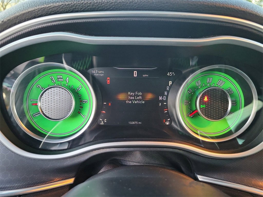 Used 2015 Dodge Challenger R/T Plus image 16