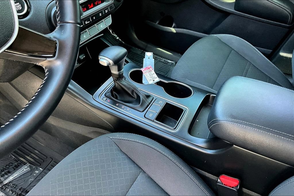Used 2020 Kia Sorento S FWD image 16