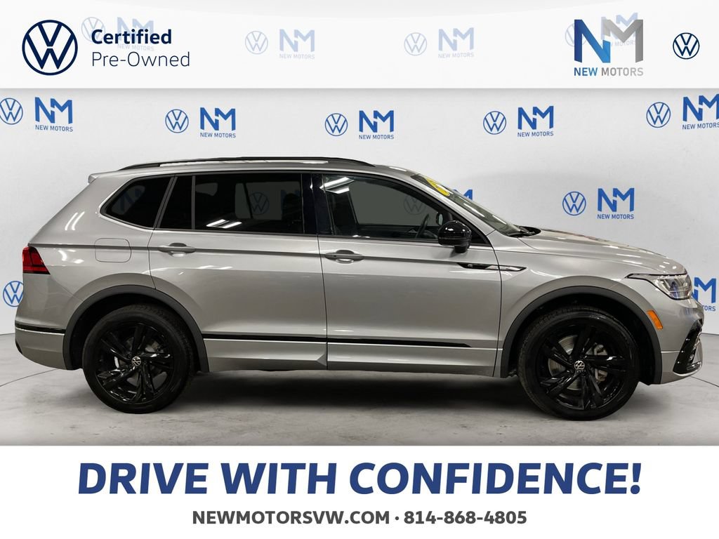 Used 2023 Volkswagen Tiguan SE R-Line FWD image 6