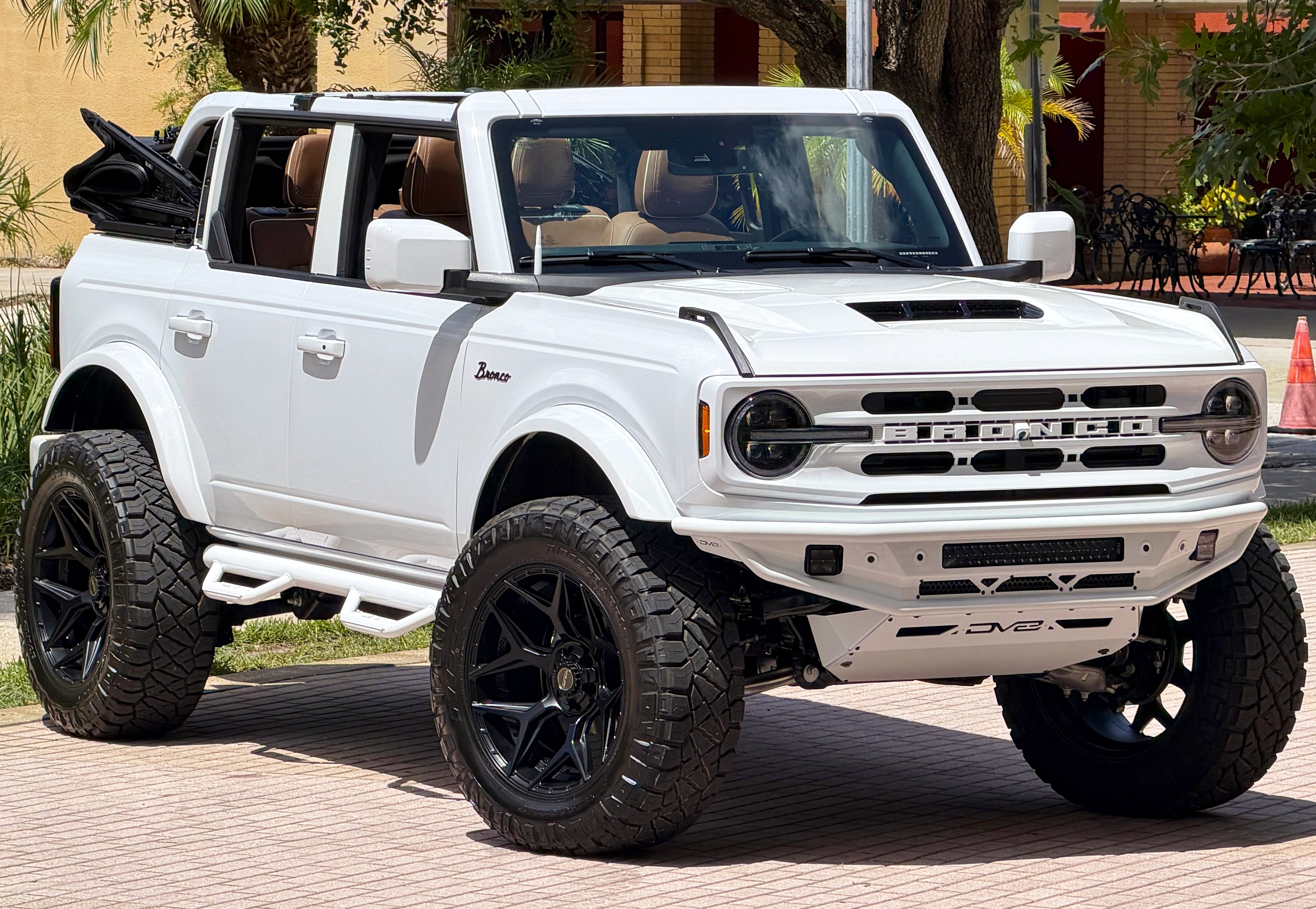 Used 2026 Ford Bronco Outer Banks AWD/4WD image 13