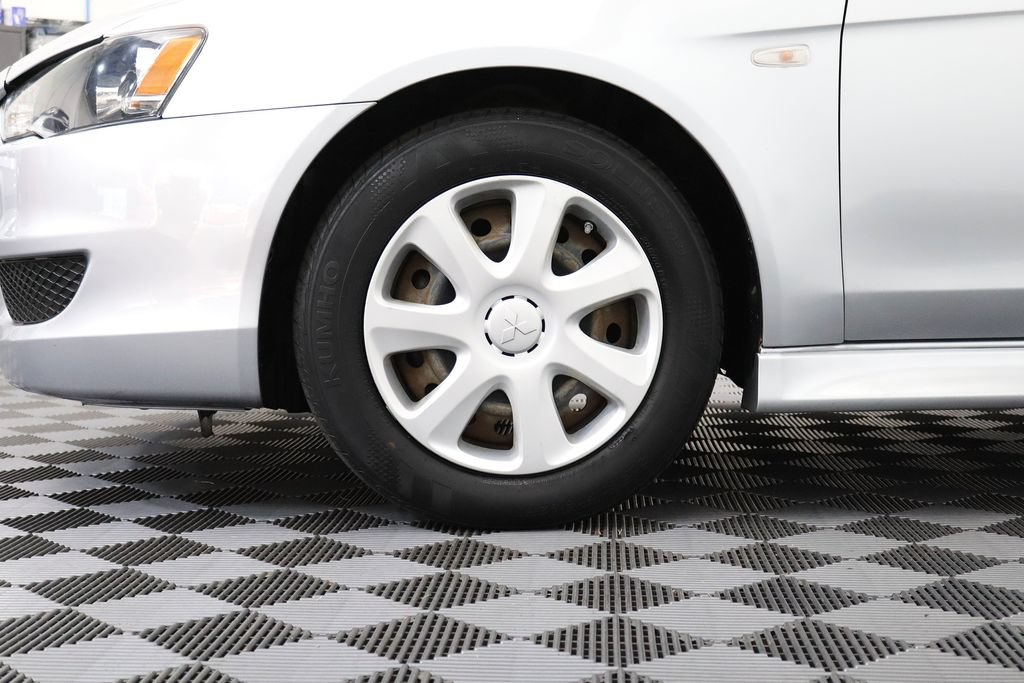 Used 2014 Mitsubishi Lancer ES FWD image 5