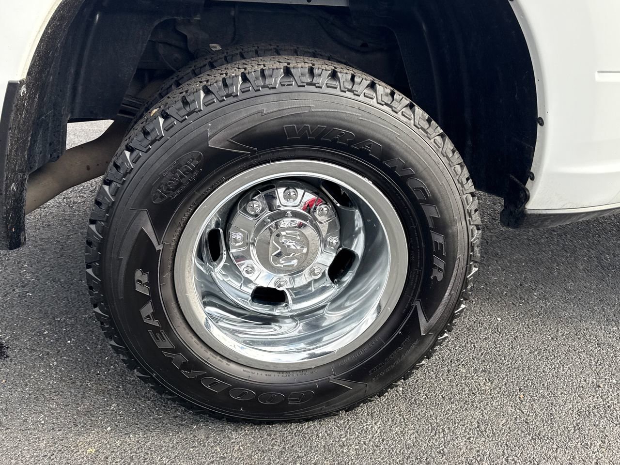 Used 2022 RAM 3500 Big Horn image 11