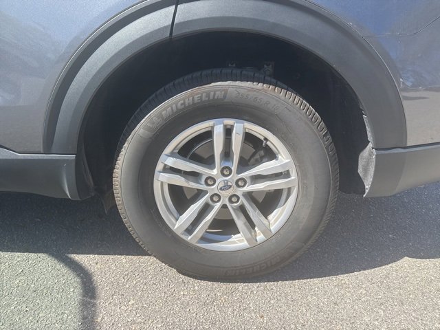 Certified 2022 Ford Explorer XLT w/ Equipment Group 202A image 14