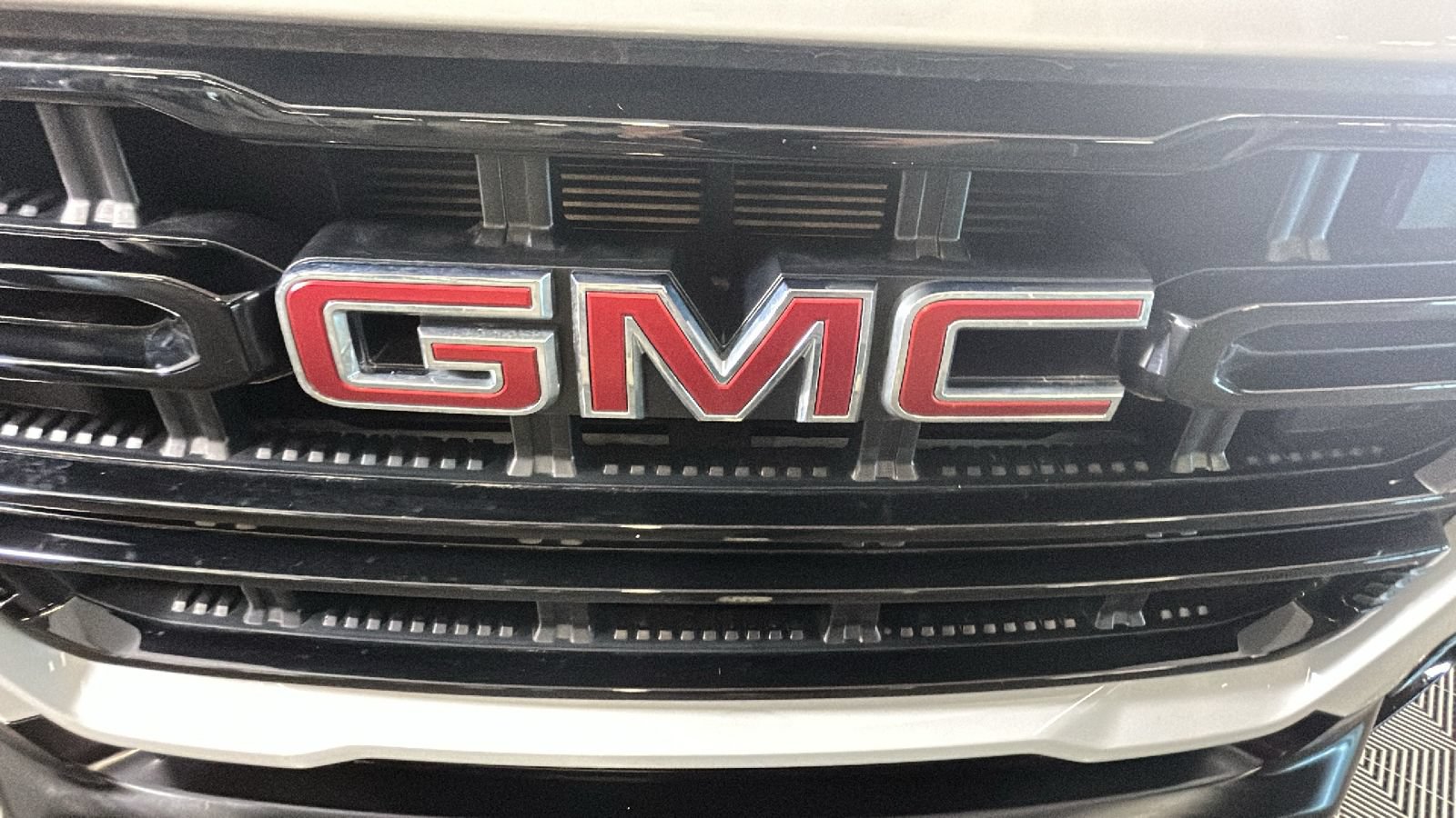 Used 2021 GMC Canyon Elevation Standard w/ Trailering Package AWD/4WD image 9