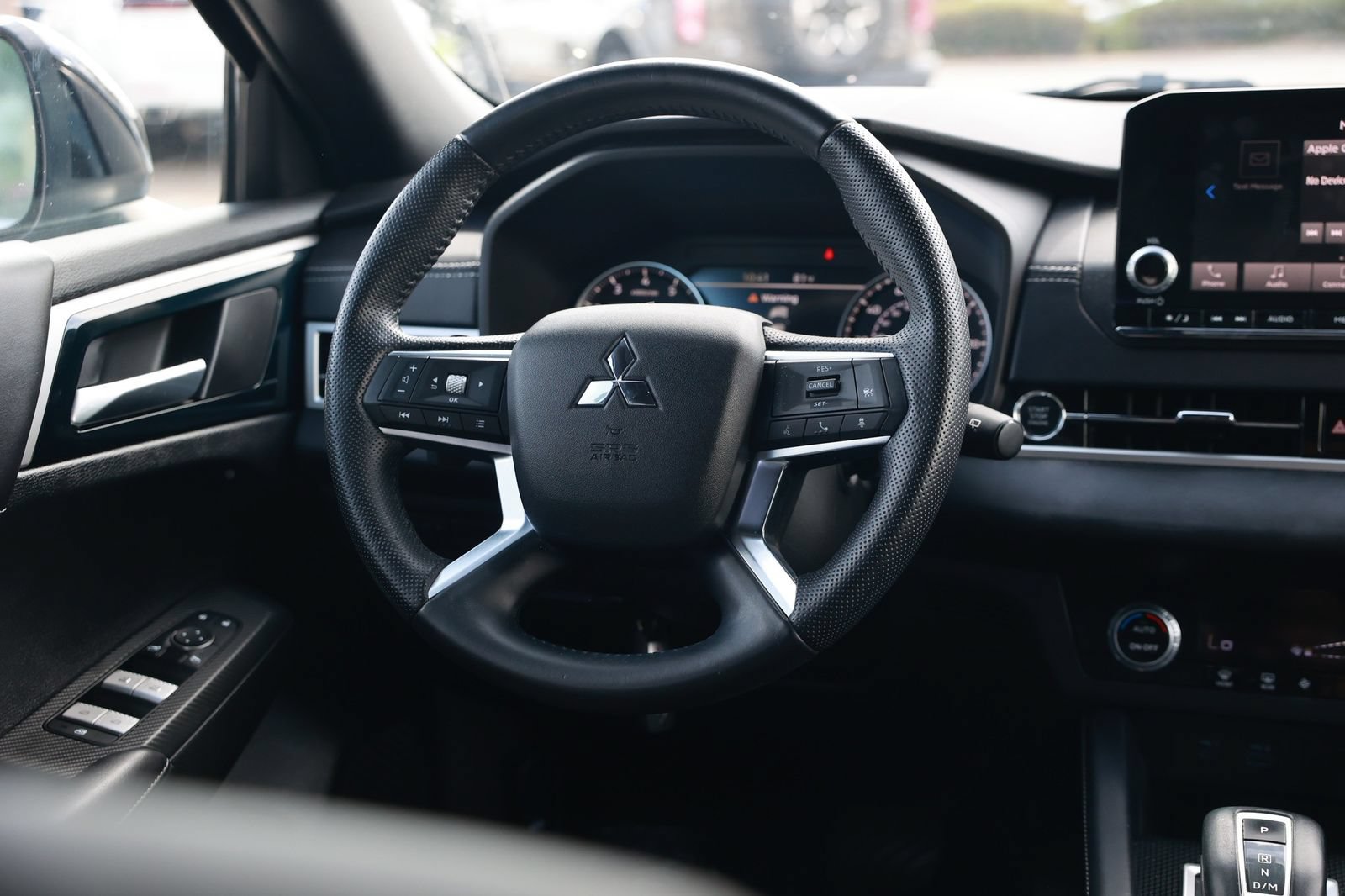 Used 2022 Mitsubishi Outlander SE FWD image 26