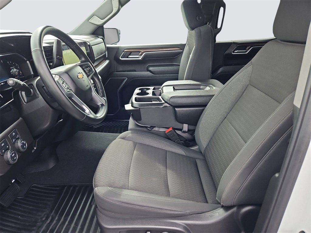 Certified 2024 Chevrolet Silverado 1500 LT image 32