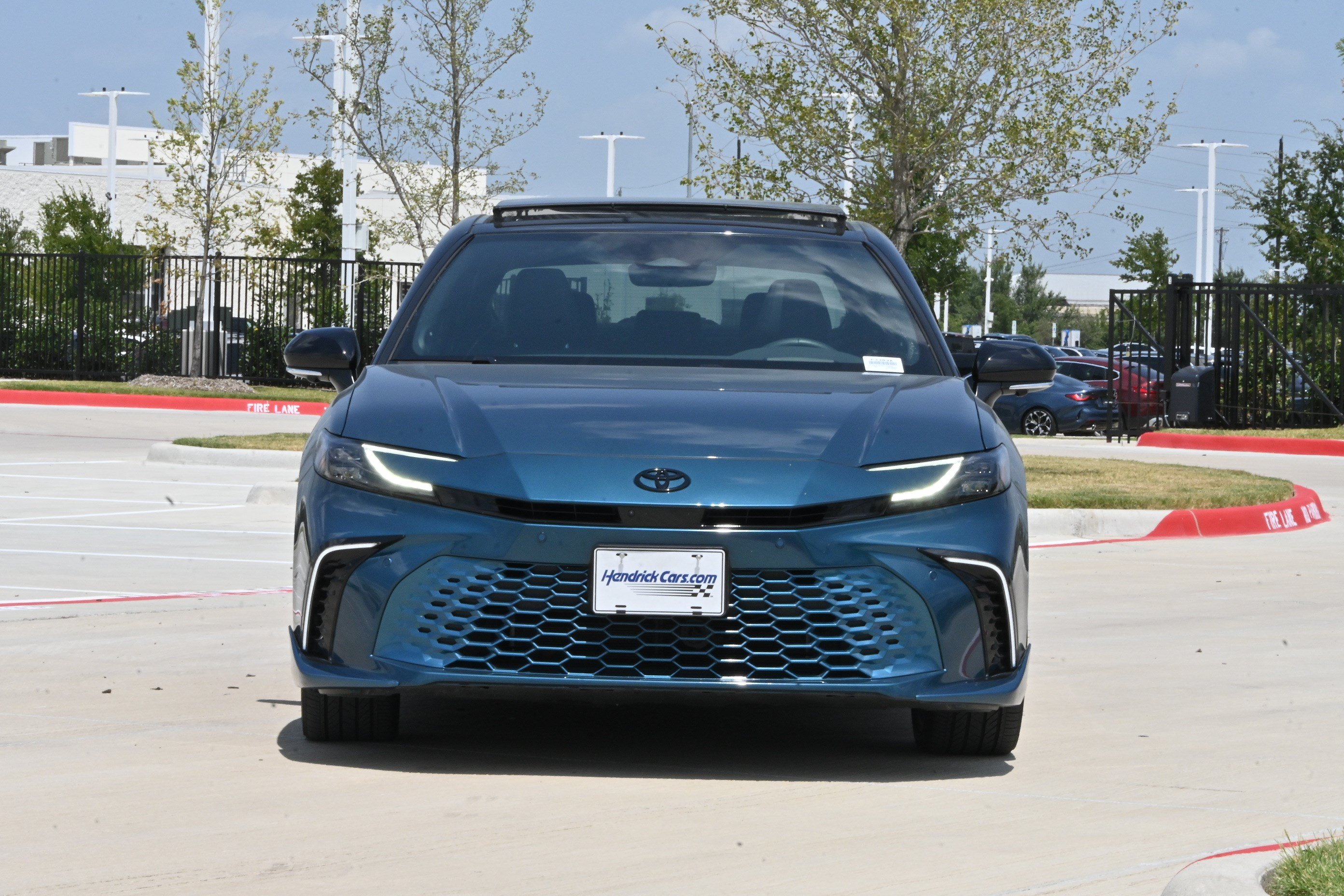 Used 2025 Toyota Camry XSE w/ Premium Plus Package FWD image 3