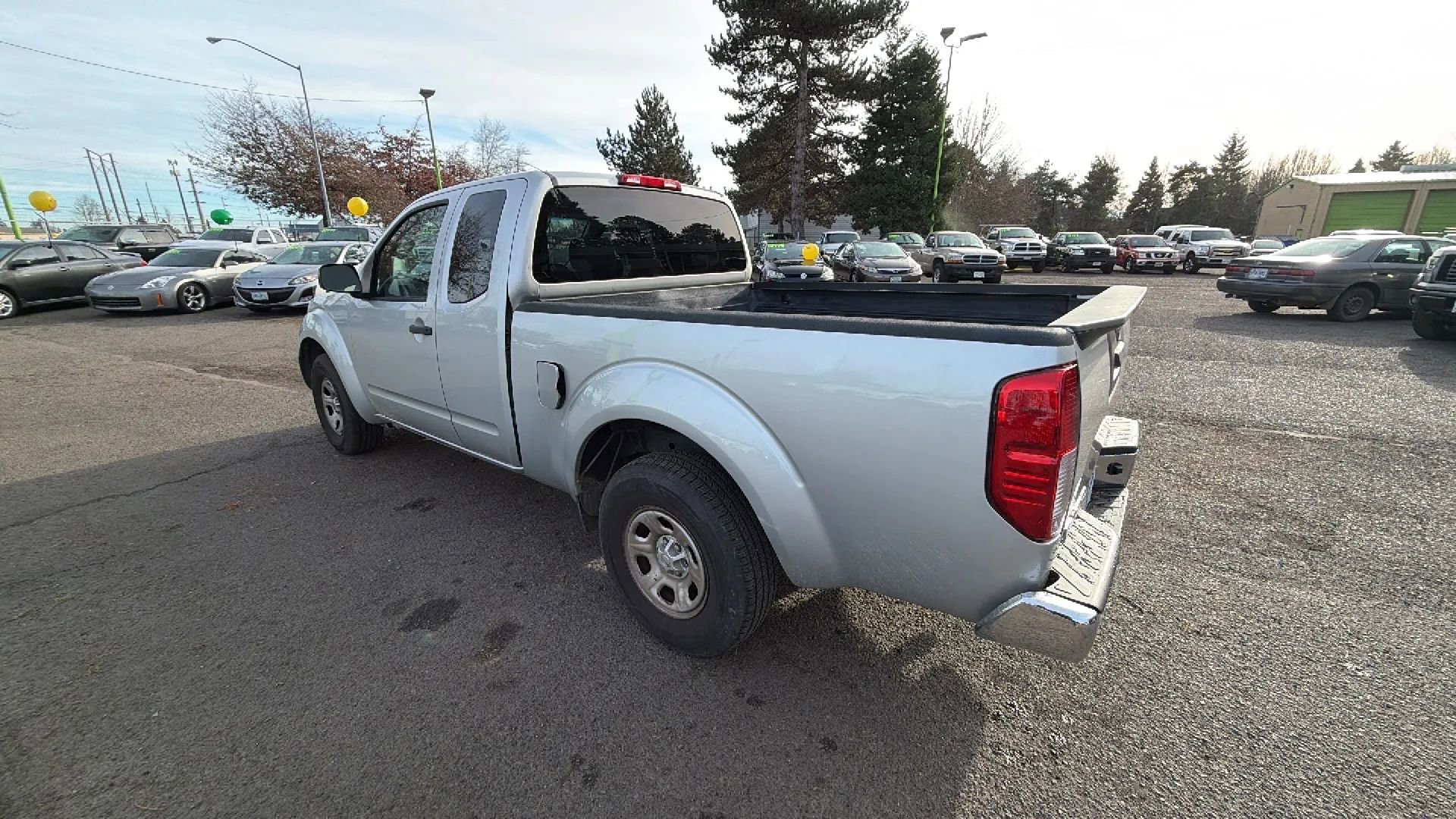 Used 2013 Nissan Frontier S image 5