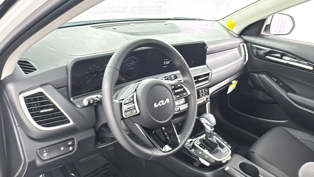 New 2026 Kia Seltos EX image 35