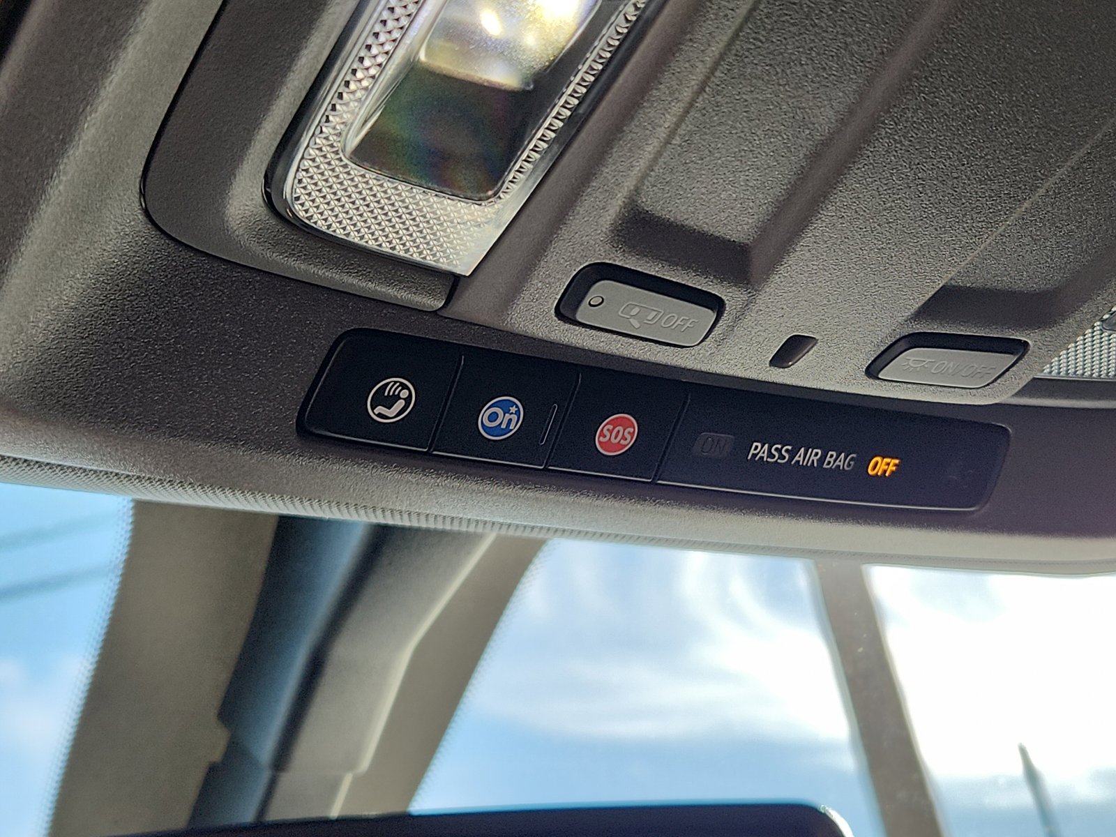 Used 2022 GMC Sierra 3500 SLE w/ SLE Convenience Package image 20