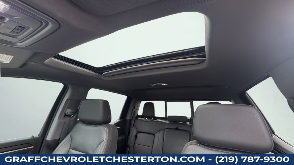Used 2022 GMC Sierra 1500 SLT w/ SLT Convenience Package AWD/4WD image 38