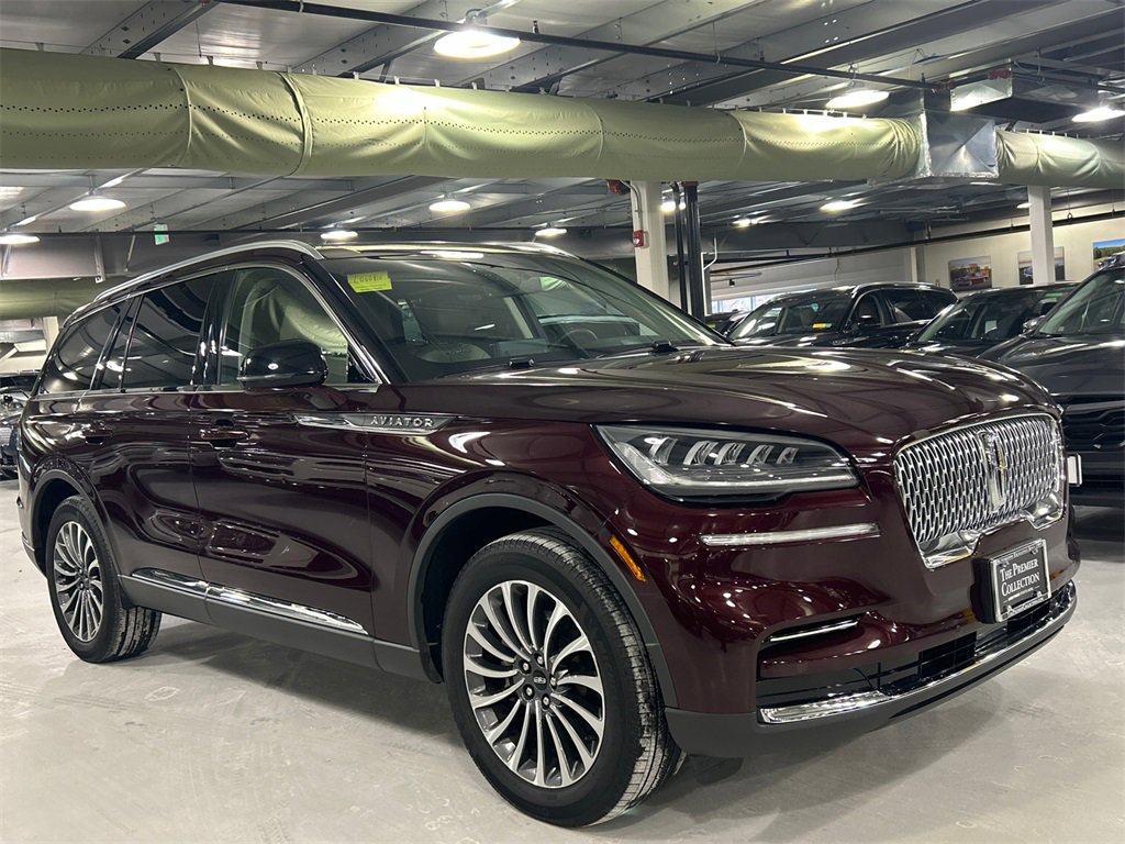 Used 2022 Lincoln Aviator Standard w/ Premium Package