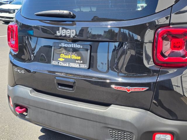 Used 2020 Jeep Renegade Trailhawk w/ Premium Leather Group AWD/4WD image 17