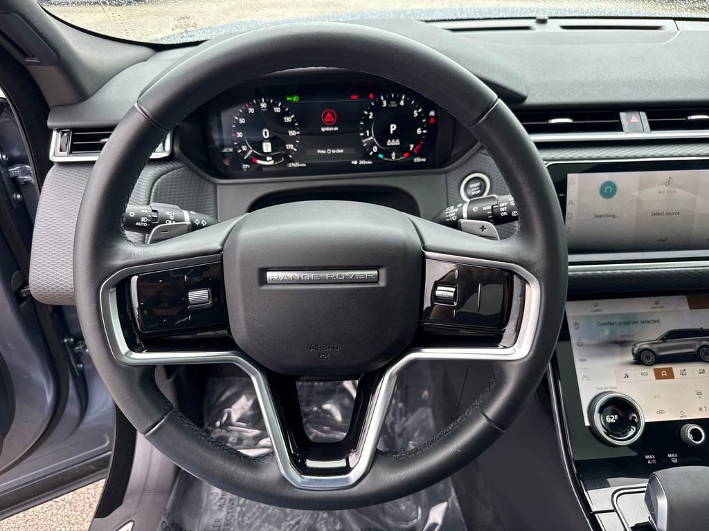 Used 2023 Land Rover Range Rover Velar R-Dynamic S image 14