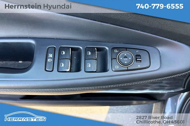Used 2020 Hyundai Santa Fe Limited AWD/4WD image 12