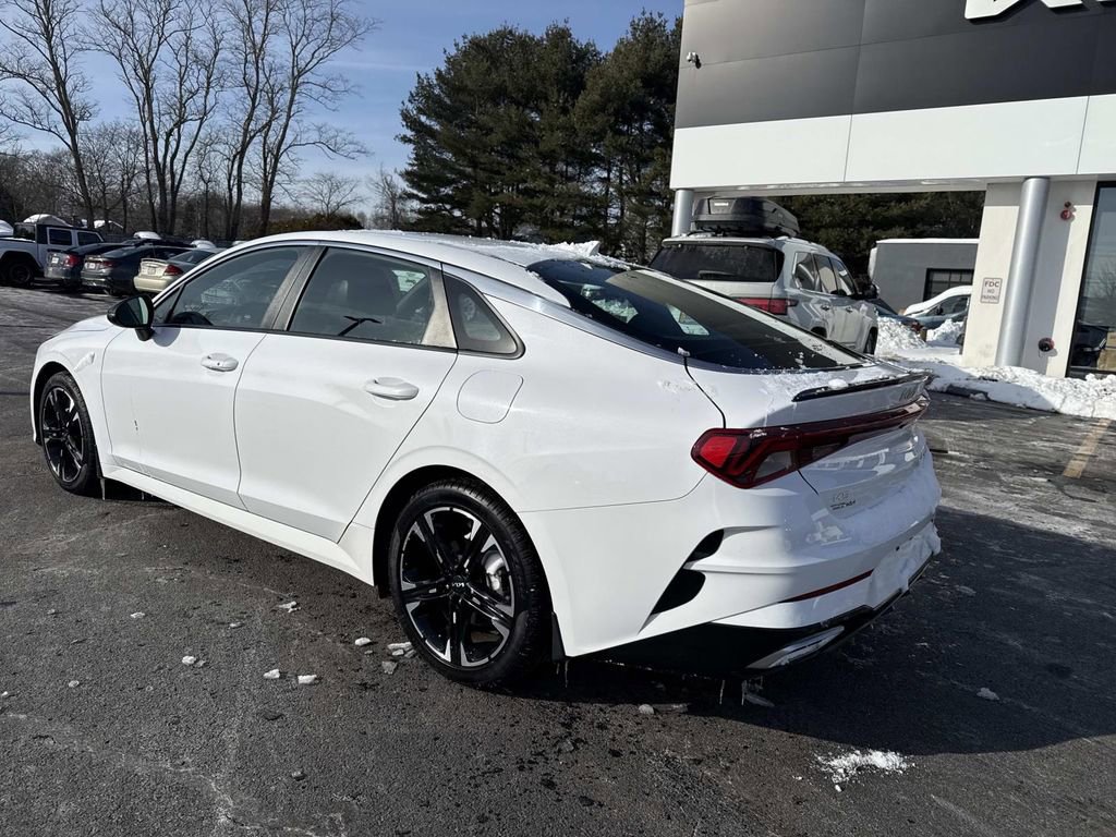 Used 2023 Kia K5 GT-Line w/ GT-Line Premium Package image 3