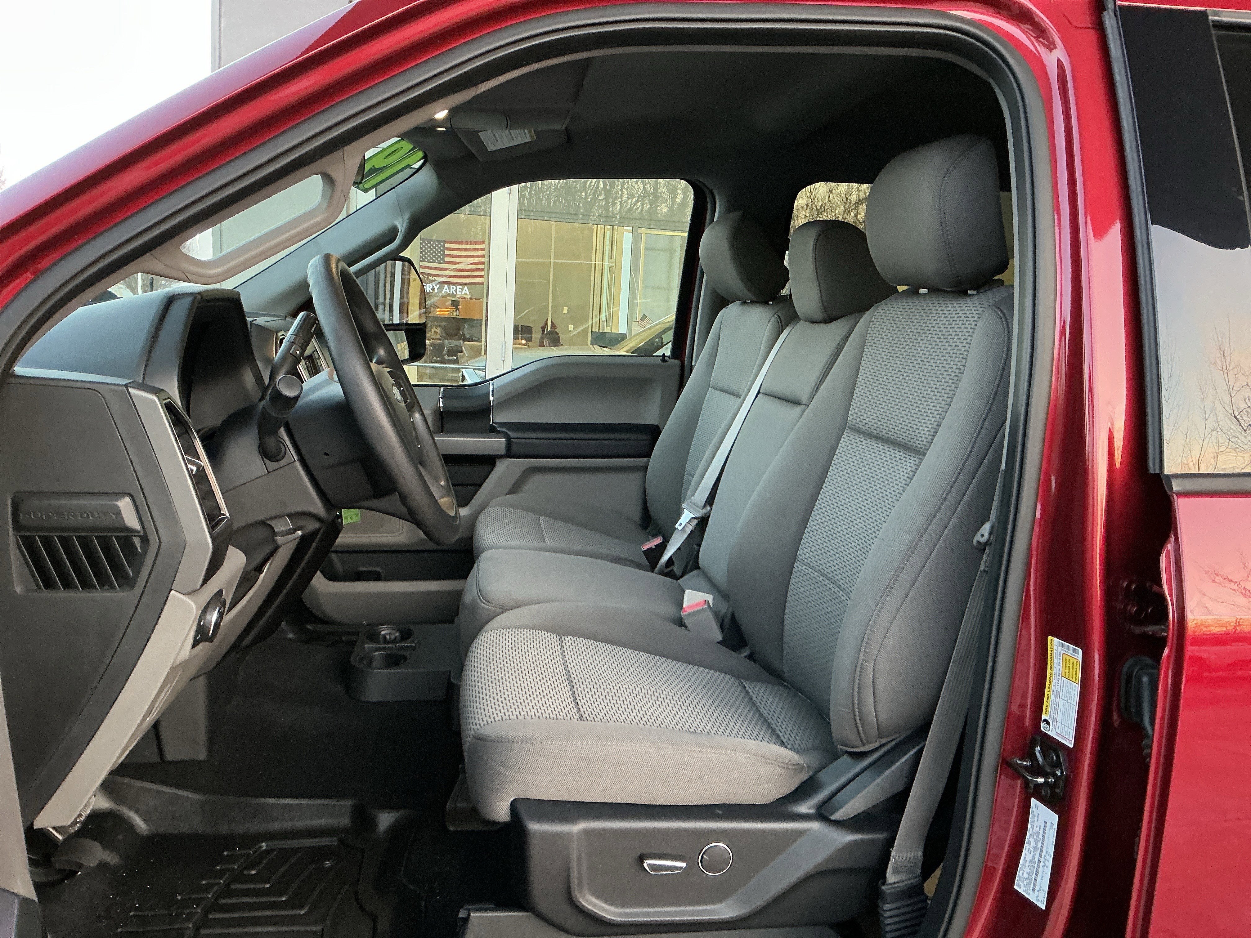 Used 2019 Ford F250 XLT w/ XLT Value Package image 28