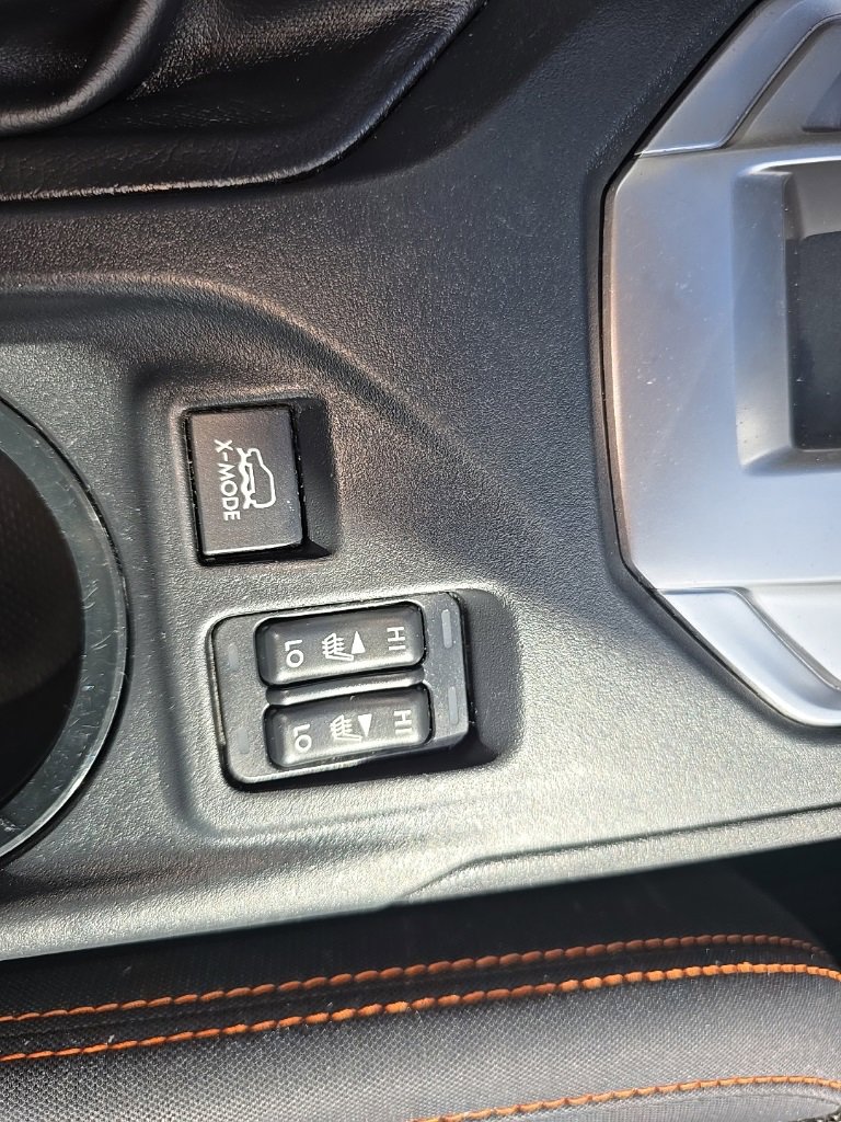 Used 2021 Subaru Crosstrek 2.0i Premium w/ Moonroof Package image 22