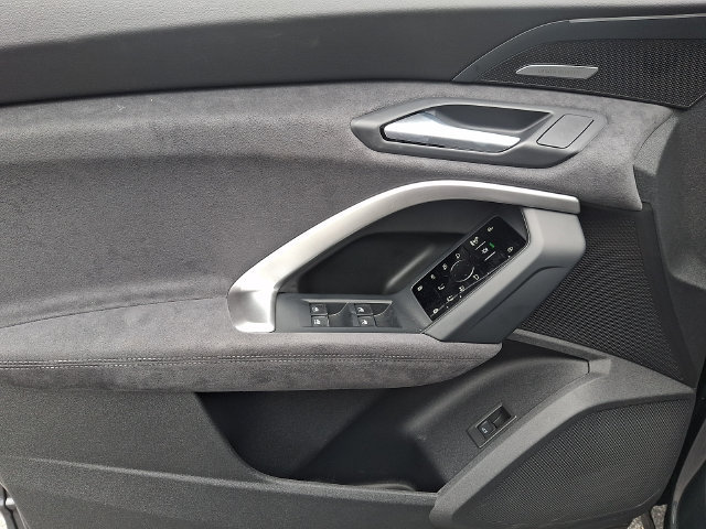 New 2026 Audi SQ5 Premium Plus AWD/4WD image 8