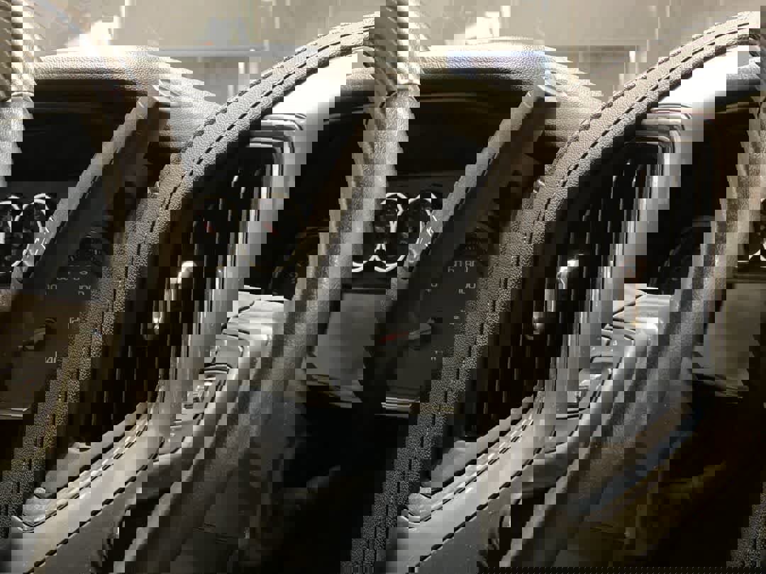 Used 2021 Chevrolet Silverado 1500 LT w/ Z71 Off-Road Package image 22