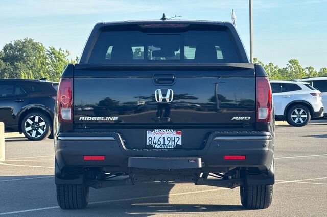 Used 2017 Honda Ridgeline Black Edition image 5