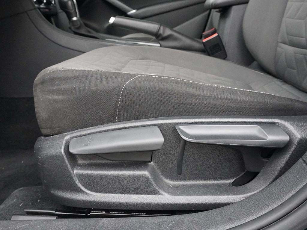 Used 2021 Volkswagen Passat 2.0T S FWD image 26