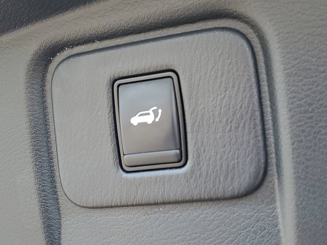 Used 2017 Nissan Murano SV AWD/4WD image 8